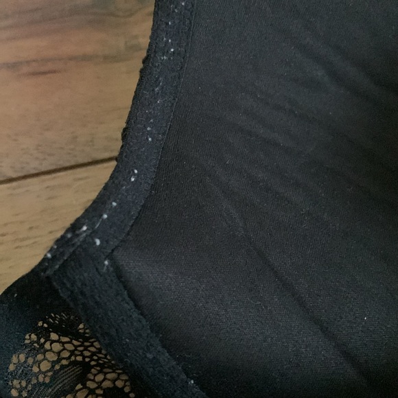 Victoria Secret black lace padded bra 36B - Picture 4 of 10
